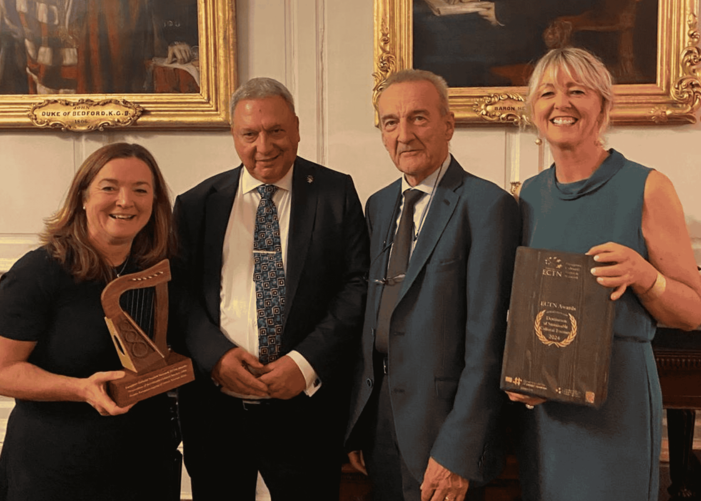 Dingle Peninsula Tourism Alliance Wins 2024 Sustainable Cultural Tourism Award Caroline Boland (DPTA) and Niamh O'Kennedy, Dingle Food Festival (pictured accepting the award on behalf of the Dingle Peninsula).